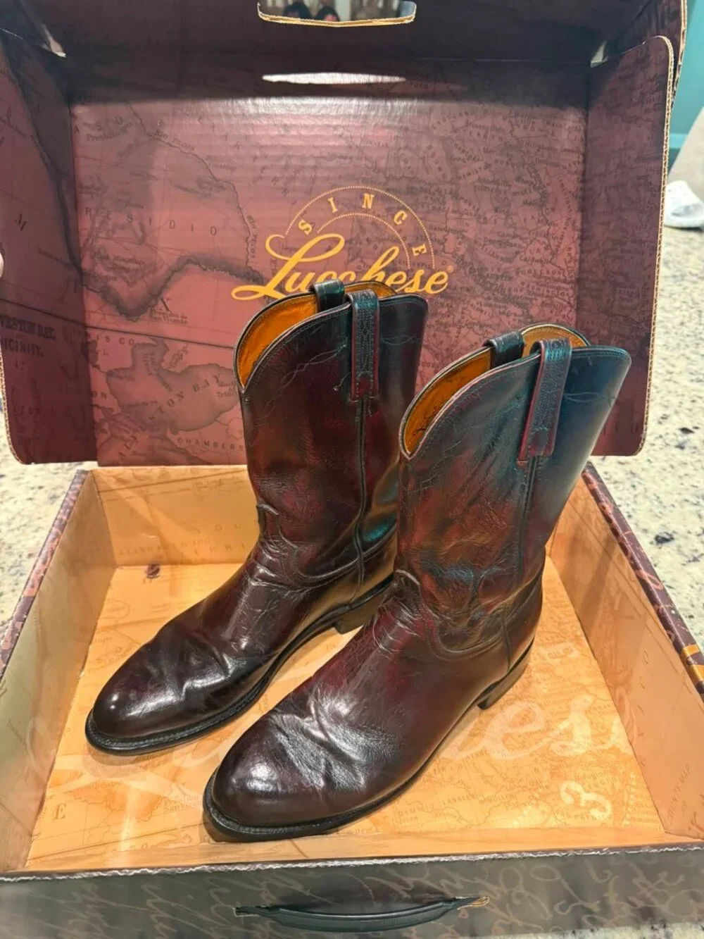 Men's Size 10 Lucchese Boots